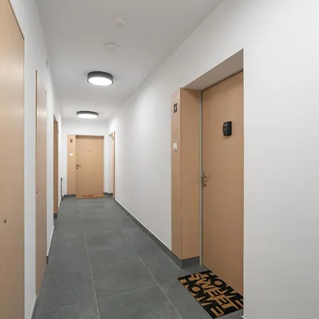 Pastel Blue Grunwald With Garden & Parking By Renters Apartament *