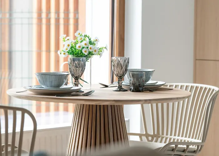 Pastel Blue Grunwald With Garden & Parking By Renters *